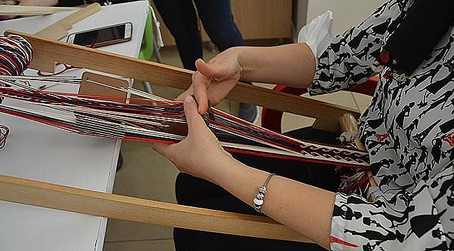 BİGA BELEDİYESİ KURSUNDA TARİHİ GELENEK GELECEĞE AKTARILIYOR