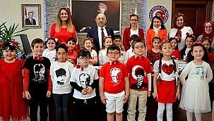 ÇOMÜ'LÜ ÇOCUKLARDAN 23 NİSAN ZİYARETİ