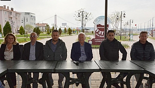 LAPSEKİ BELEDİYESİ'NDE BAYRAMLAŞMA