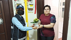 BAŞKAN GÖKHAN, ŞEHİT AİLELERİNİN ANNELER GÜNÜ'NÜ KUTLADI