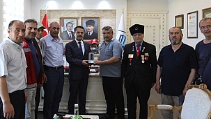 15 TEMMUZ GAZİLERİ VE ŞEHİT AİLELERİ DERNEĞİ VALİ İLHAMİ AKTAŞ'I ZİYARET ETTİ