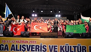 BİGA'DA ALIŞVERİŞ VE KÜLTÜR FESTİVALİ COŞKUSU YAŞANDI