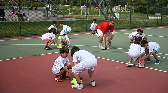 ÇANAKKALE BELEDİYESİ YAZ SPOR OKULLARI BAŞLADI