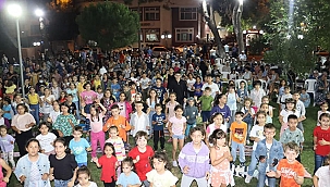 BAYRAMİÇ'TE ÇOCUKLAR DOYASIYA EĞLENDİ