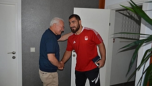 ŞAMPİYON YUVASINA MADALYA İLE DÖNDÜ