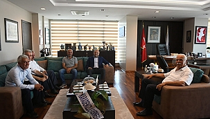 KARADENİZLİLER DERNEĞİNDEN BAŞKAN GÖKHAN'A ZİYARET