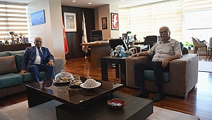 CEMAL YILDIZER'DEN BAŞKAN GÖKHAN'A NEZAKET ZİYARETİ