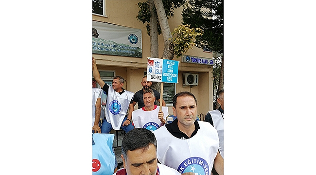 "KAMU ÇALIŞANLARI HAK KAYIPLARINA UĞRAMAMALIDIR"