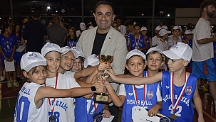 KURTULUŞ BASKETBOL TURNUVASINDA COŞKU DOLU FİNAL 