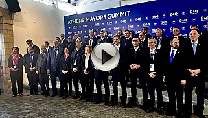 BAŞKAN GÖKHAN B40 ZİRVESİNDE