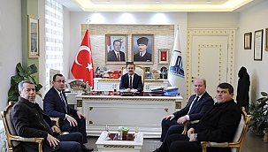 BİGA TİCARET BORSASI YENİ YÖNETİMİNDEN VALİ AKTAŞ'A ZİYARET
