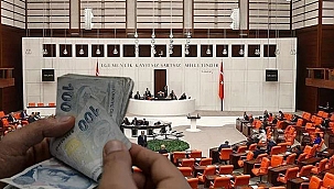 MEMUR VE EMEKLİYE YAPILAN ZAM TBMM'DE KABUL EDİLEREK YASALAŞTI