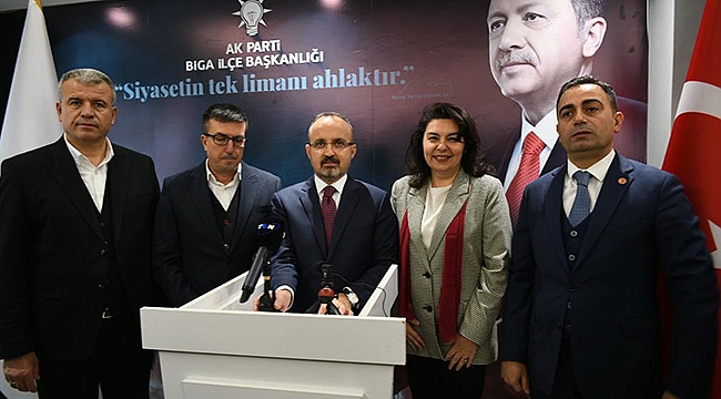 TURAN: BAŞÖRTÜSÜ KONUSUNDA CHP NET ÖZÜR DİLEMELİDİR