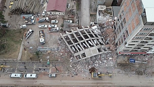 DEPREMDE HAYATINI KAYBEDENLERİN SAYISI 41 BİN 20'YE YÜKSELDİ!