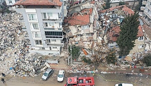 DEPREMDE HAYATINI KAYBEDENLERİN SAYISI 43 BİN 556'YA YÜKSELDİ