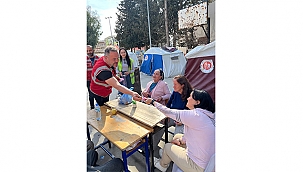 BAYRAMİÇ'TEN DEFNELİ KADINLARA ANLAMLI HEDİYE