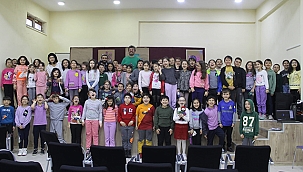 ÇANLI SANATÇILAR İLK GÖSTERİLERİNİ YAPTI