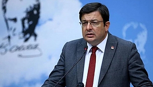 CHP'Lİ ERKEK DEPREMZEDE YURTTAŞLARI BİLGİLENDİRDİ