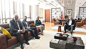 İYİ PARTİ BELEDİYE MECLİS GRUBUNDAN BAŞKAN GÖKHAN'A ZİYARET