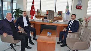 LAPSEKİ BELEDİYESİNİ ZİYARET ETTİLER