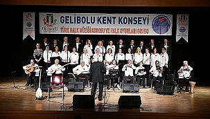 GELİBOLU BELEDİYESİ TÜRK HALK MÜZİĞİ KOROSU ÇANAKKALE'DE SAHNE ALDI
