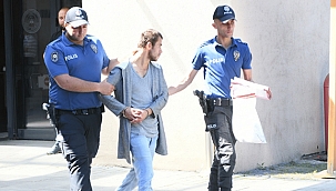 KAÇARKEN 3 ARACA DA ZARAR VERDİ!