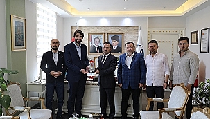 TÜRKİYE GENÇLİK VAKFI GENEL BAŞKAN YARDIMCISINDAN VALİ AKTAŞ'A ZİYARET