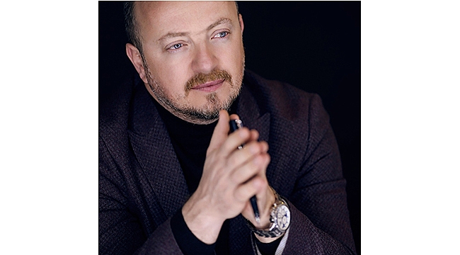 ÖDÜLLÜ YAZAR FAZIL SAYIN