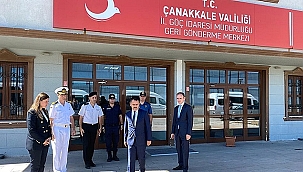 VALİ AKTAŞ, AYVACIK GERİ GÖNDERME MERKEZİNDE İNCELEMELERDE BULUNDU