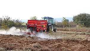 TARLALARDA VERİM ARTTIRMA ÇALIŞMALARI SÜRÜYOR
