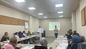 ACİL SAĞLIK PERSONELİNE EĞİTİM