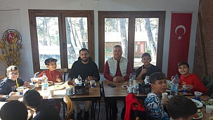 BAŞKAN BAYRAM, MİNİK SPORCULARLA BULUŞTU