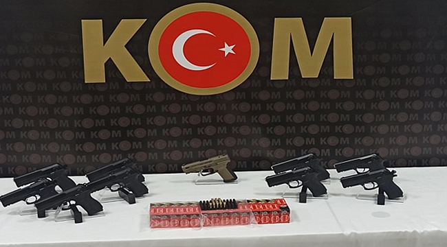 EMNİYETTEN SİLAH KAÇAKÇILIĞI OPERASYONU