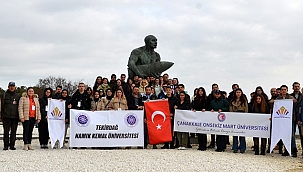 ÇOMÜ EV SAHİPLİĞİNDE ÇANAKKALE KÜLTÜR VE ÇANAKKALE ŞEHİTLİK GEZİSİ DÜZENLENDİ