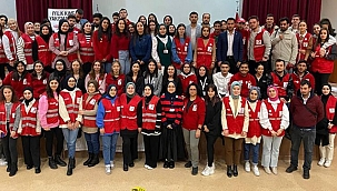 GENÇ KIZILAY GÖNÜLLÜ BULUŞMASI