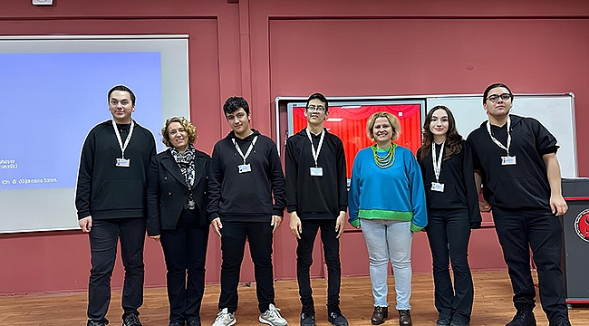 ÇAN FEN LİSESİ'NDE NANOTEKNOLOJİ SUNUMUNA YOĞUN İLGİ