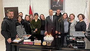 MÜDÜR BİLEN'DEN BASIN MENSUPLARINA GÜZEL JEST