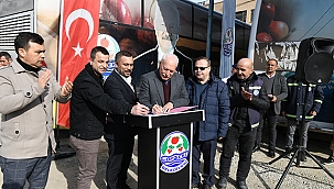 LAPSEKİ'DE İŞÇİLERİN YÜZÜ GÜLDÜ