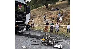 KAMYON İLE MOTOSİKLET ÇARPIŞTI 2 KİŞİ ÖLDÜ!