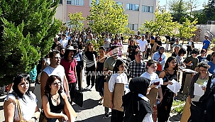 GÜZEL SANATLAR FAKÜLTESİ ÖZEL YETENEK SINAVLARI BAŞLADI