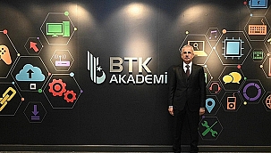 YAPAY ZEKA EĞİTİMLERİ ARTIK CEPTE