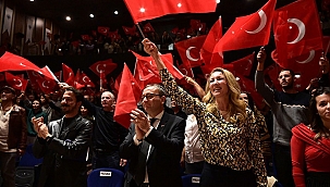 USTA SANATÇILARDAN MUHTEŞEM PERFORMANS