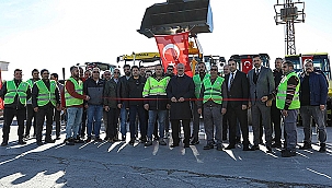  İŞ MAKİNELERİ TESLİM TÖRENİ YAPILDI