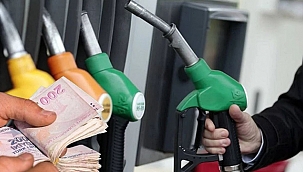 BENZİNE İNDİRİM, MOTORİNE ZAM!