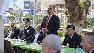 "DAHA NİCE BAYRAMLARDA BULUŞMAK DİLEĞİYLE"