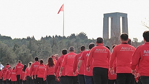 HER YIL ARTAN BİR COŞKUYLA ÇANAKKALE'DE