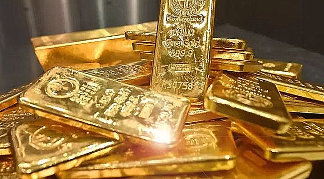 ALTIN FİYATLARI TARİHİ ZİRVE SONRASI DÜŞÜŞE GEÇTİ