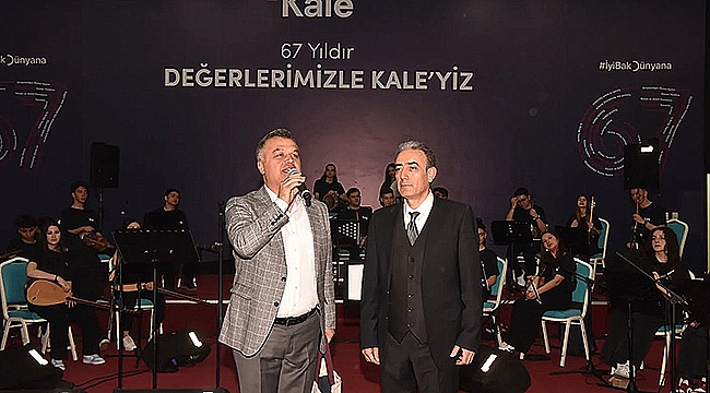 KALE GENÇLİK VE TÜRK MÜZİĞİ ORKESTRASI SAHNEDEYDİ