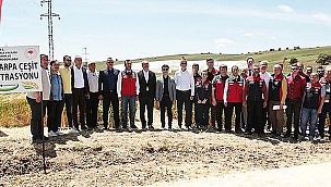 14 ÇEŞİT BUĞDAY, 2 ÇEŞİT ARPA İÇİN TARLA GÜNÜ DÜZENLENDİ