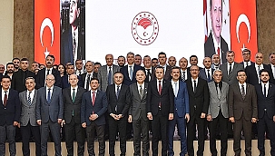 2025 YILI KURBAN HİZMETLERİ DEĞERLENDİRME TOPLANTISI GERÇEKLEŞTİRİLDİ